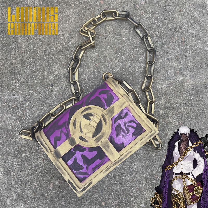 حقيبة كوسبلاي شخصية ماتياس من  - مراجعة Cosplay Prop Book وسعره