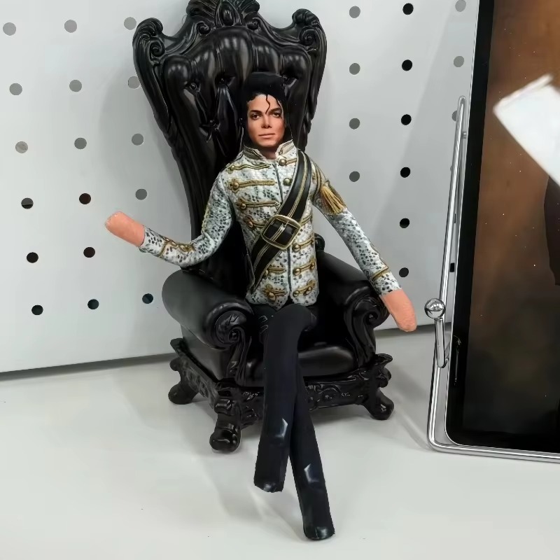 دمية جديدة بتصميم عصري، دمية م - مراجعة Cosplay Prop وسعره